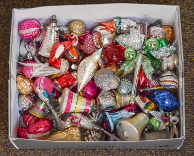 Lot 105 - A Box of Antique Christmas Decorations