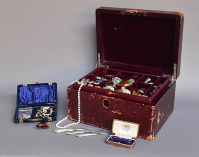 Lot 108 - A Mixed Lot of Silver Jewellery