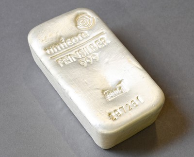 Lot 115 - A Silver Ingot, Stamped 'Umicore Feinsilber...