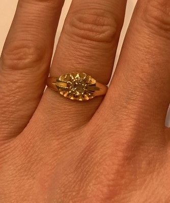 Lot 33 - An 18 Carat Gold Diamond Solitaire Ring, the...