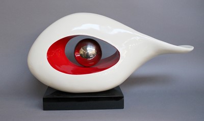 Lot 70 - A 20th Century Abstract Resin Sculpture