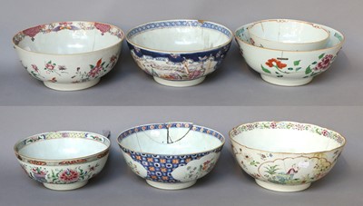 Lot 69 - A Group of Seven Various Chinese Porcelain...