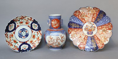 Lot 88 - An Imari Porcelain Vase, Meiji period,...