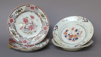 Lot 150 - Ten Various Chinese Porcelain Plates,...