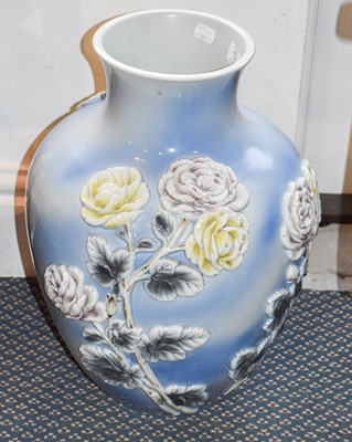 Lot 12 - A Japanese Porcelain Vase, 1st half 20th...