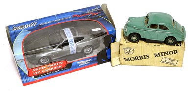 Lot 318 - Victory Models Morris Minor