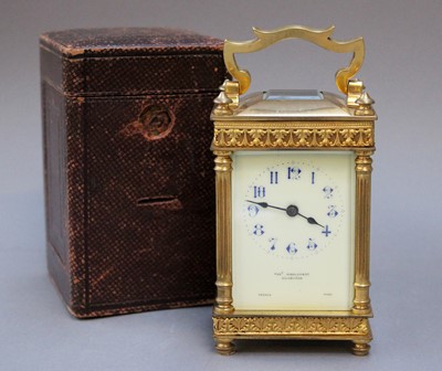Lot 5 - A Brass Carriage Timepiece, retailed by Thos...