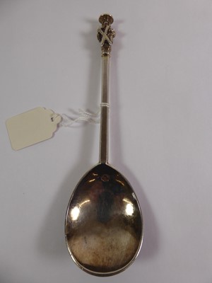 Lot 2136 - A James I Parcel-Gilt Silver Apostle Spoon