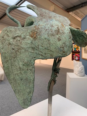 Lot 116 - David Wynne RA (1926-2014) "Preening Bird"...