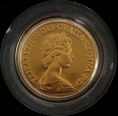 Lot 310 - Elizabeth II, Proof Sovereign 1980, obv....