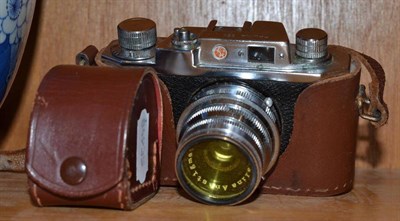 Lot 350 - Halina 35x camera with Anstigmet F3.5, 45mm lens