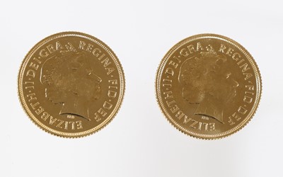 Lot 333 - 2 x Elizabeth II, Sovereigns 2010 and 2011,...