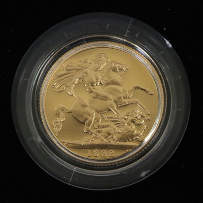 Lot 318 - Elizabeth II, Proof Sovereign 1982, obv....