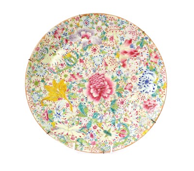 Lot 155 - A Chinese Porcelain Charger, Qianlong reign...
