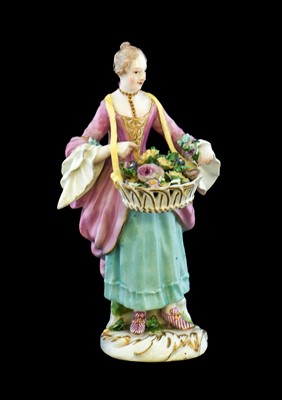 Lot 112 - A Meissen Porcelain Cris de Paris Figure of a...