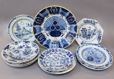 Lot 123 - A Delft Peacock Charger, 18th century,...