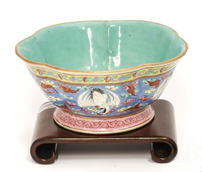 Lot 226 - A Chinese Porcelain Bowl, Tongzhi reign mark...