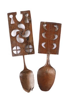 Lot 407 - A Welsh Treen Love Spoon, 19th century, the...