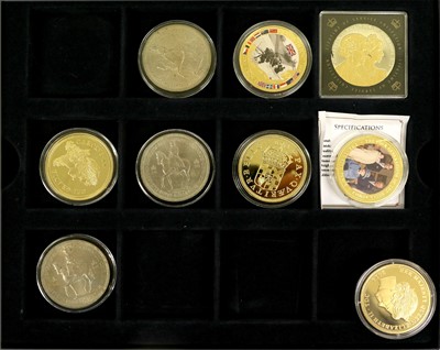 Lot 493 - Commemorative Coins and Sets, including:...