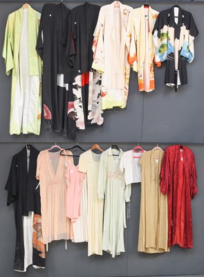 Lot 2048 - Assorted 20th Century Ladies Night Dresses and...