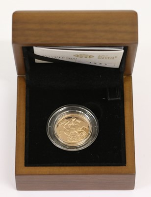 Lot 334 - Elizabeth II, Proof Sovereign 2011, obv....