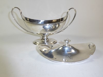 Lot 2128 - A Set of Four George III Silver Sauce-Tureens and Covers