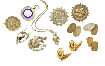 Lot 204 - A Quantity of Jewellery, including five pairs...