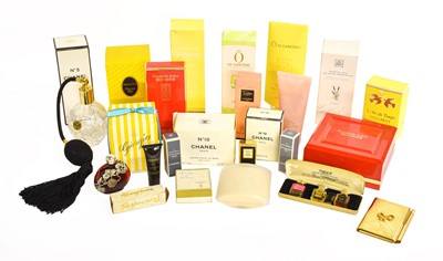 Lot 2176 - Assorted 20th Century Scents and Toiletry...