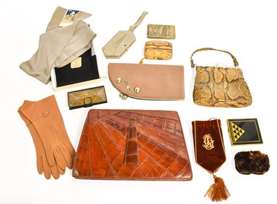 Lot 2197 - Assorted 20th Century Costume Accessories...