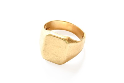 Lot 156 - An 18 Carat Gold Signet Ring, finger size N