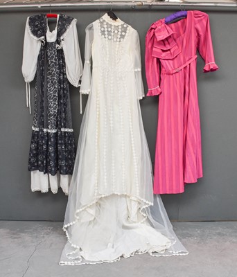 Lot 2092 - Circa 1970-80s Dresses comprising a cotton...