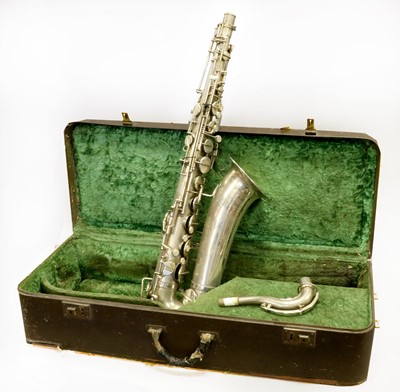 Lot 34 - Tenor Saxophone New Super Dearman