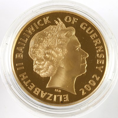 Lot 386 - Guernsey, Gold Proof £5 2002 (.916 gold,...