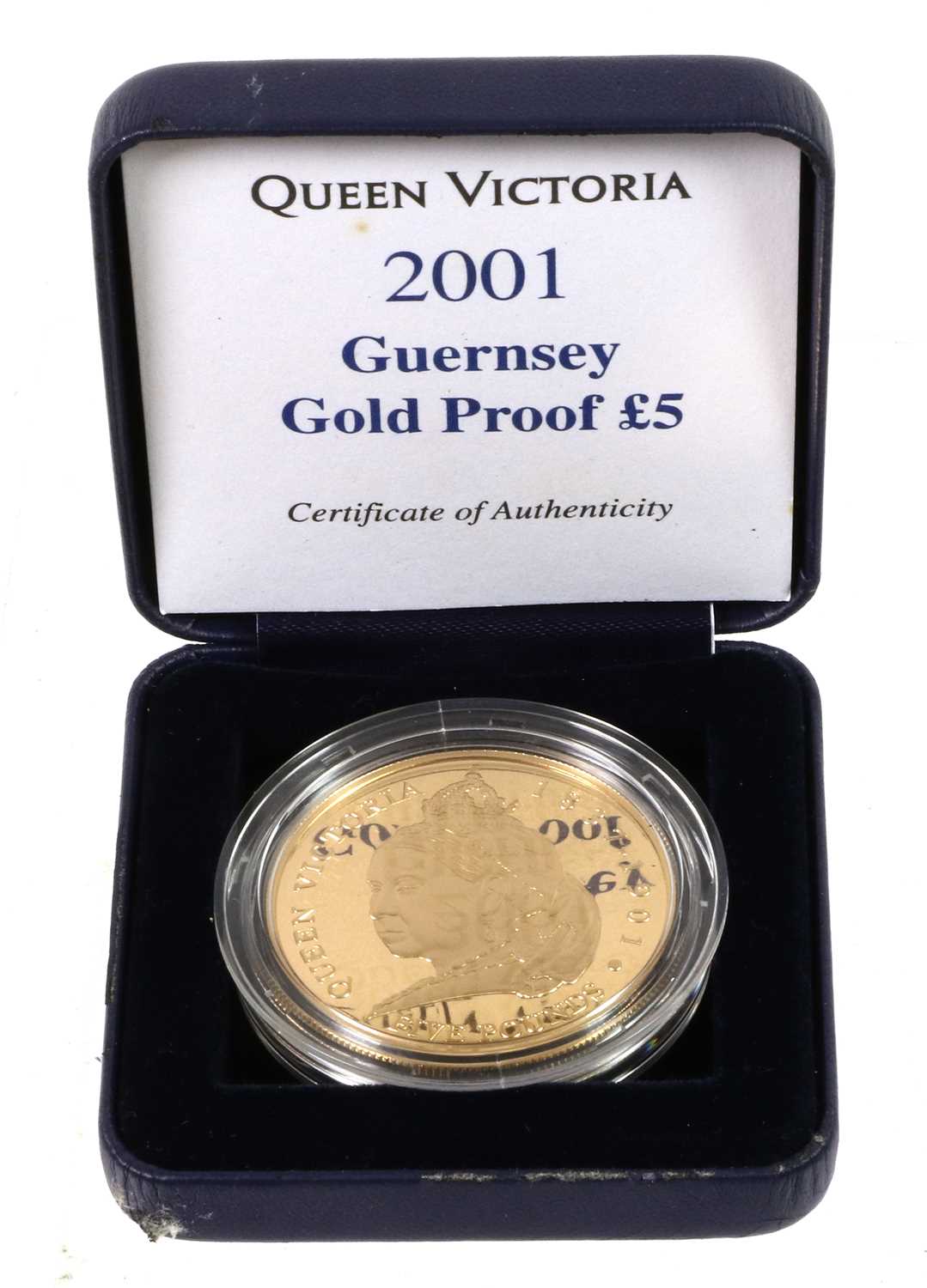 Lot 385 - Guernsey, Gold Proof £5 2001 (.916 gold,...