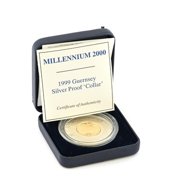 Lot 256 - Guernsey, Gold & Silver Proof Bimetallic...