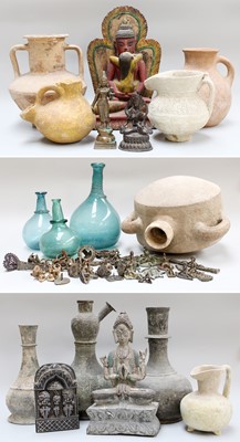 Lot 161 - Antiquities; Assorted Middle Eastern...