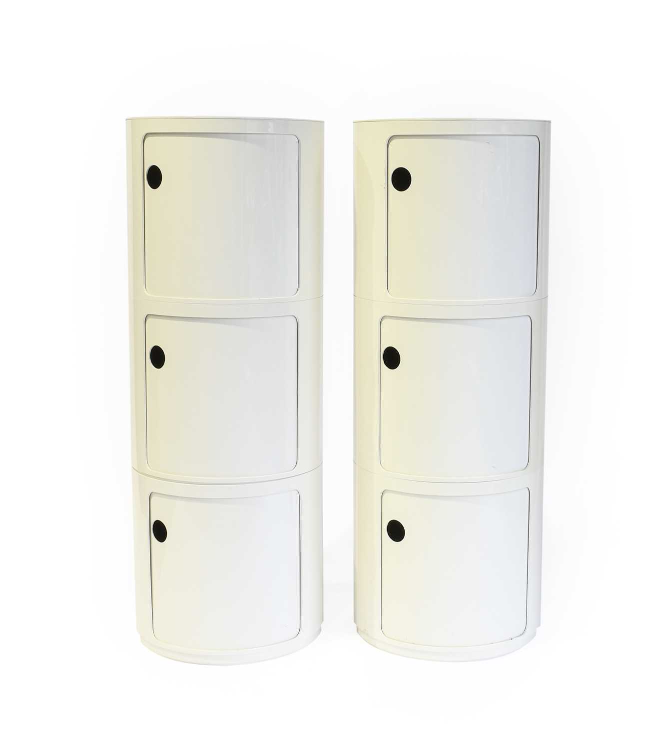 Lot 302 - A Pair of Three Element White Injection...