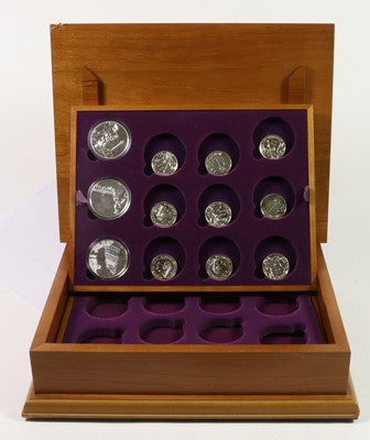 Lot 187 - 13 x UK Silver Bullion Coins, comprising: 3 x...