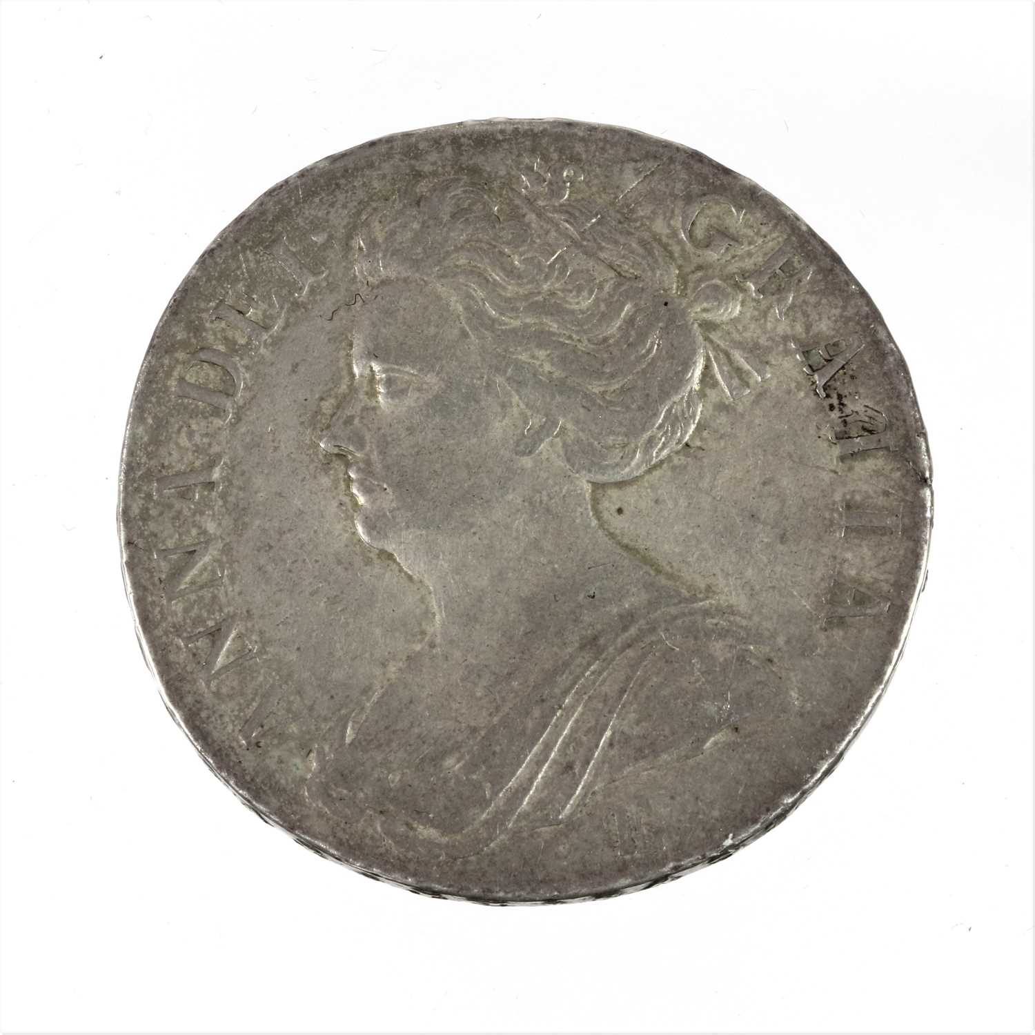 Lot 73 - Anne, Crown 1707E SEXTO, obv. second bust,...