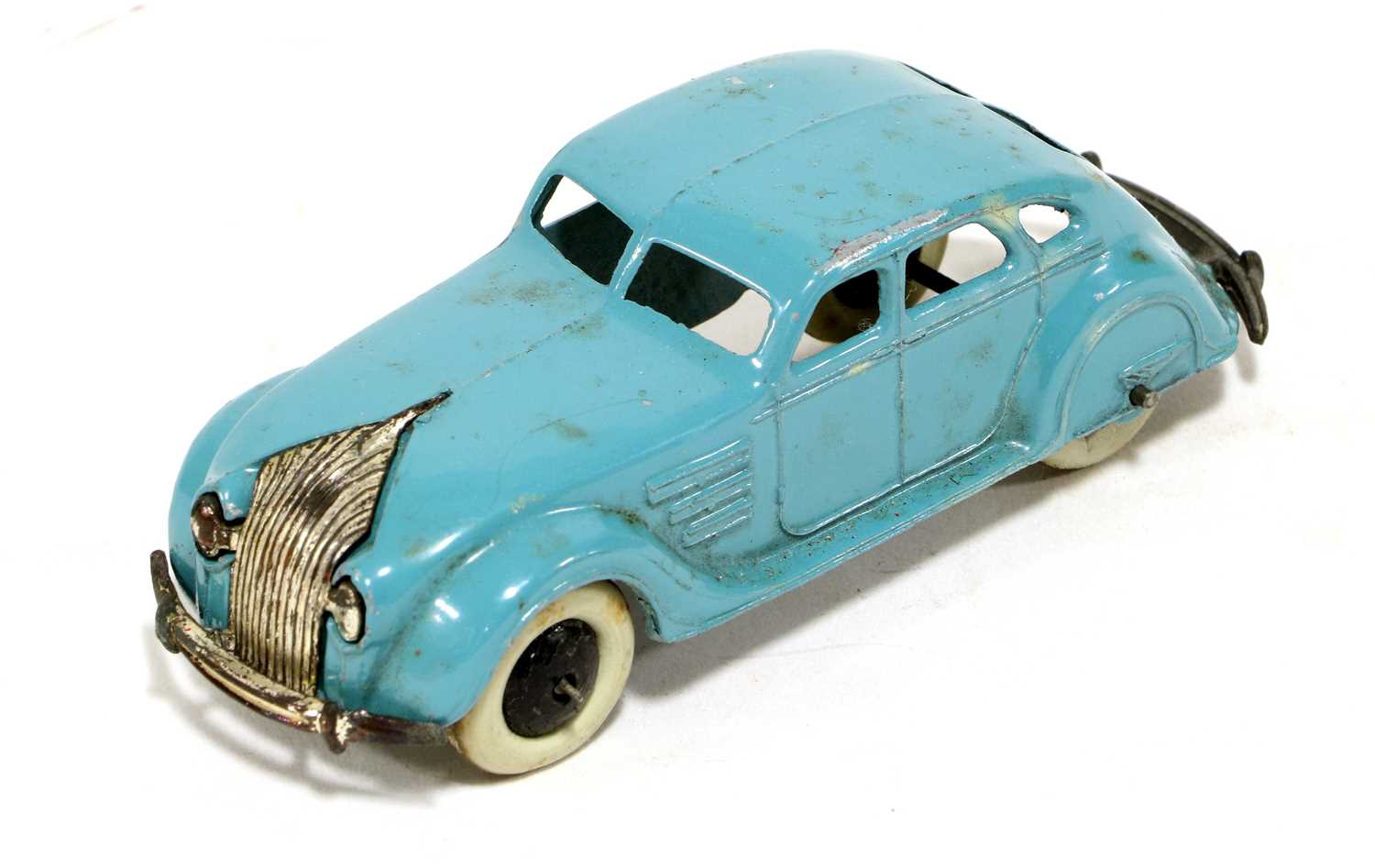 Lot 385 - Dinky (Pre-War) 30a Chrysler Airflow