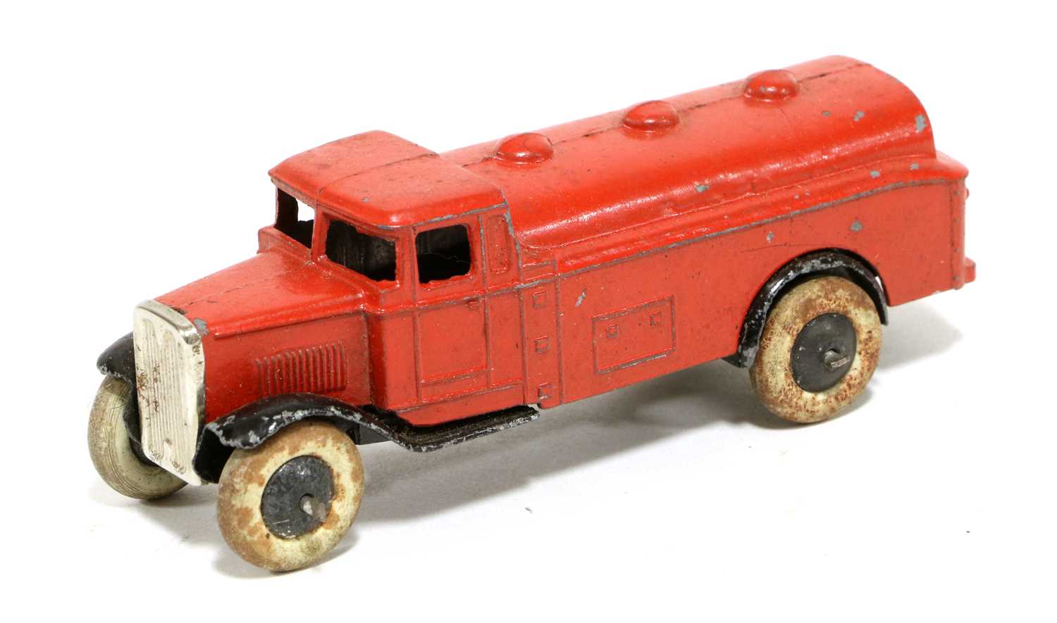 Lot 383 - Dinky (Pre-War) 25e Tanker