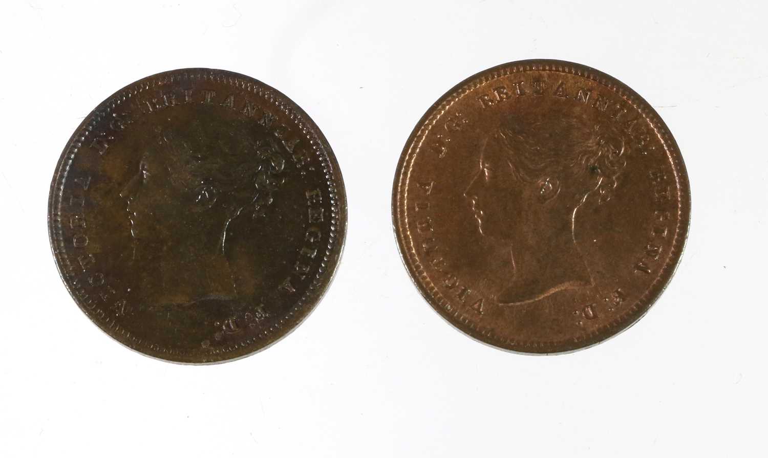 Lot 42 - 2 x Victoria, Half Farthings 1844, obv. young...