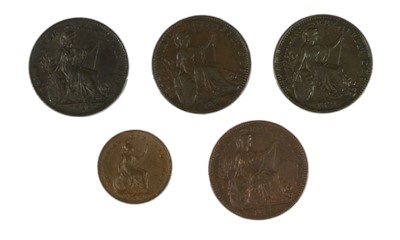 Lot 36 - 5 x George IV AE, comprising 4 x farthings:...