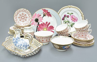 Lot 271 - Royal Crown Derby Rougemont Pattern Part Tea...