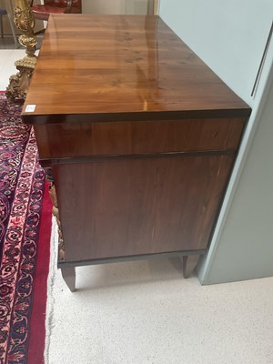 Lot 9 - A Pair of Late 18th/Early 19th Century North...