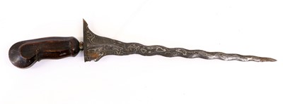 Lot 222 - A Javanese Kris, with 36cm fourteen lok pamor...