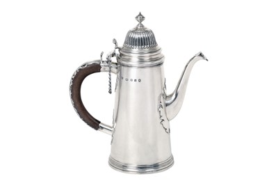 Lot 2218 - An Elizabeth II Silver Coffee-Pot