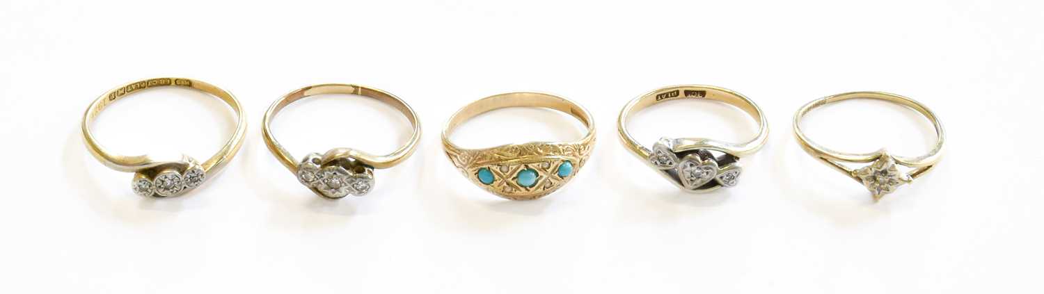 Lot 159 - A 9 Carat Gold Turquoise and Split Pearl Ring,...