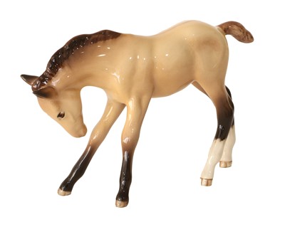 Lot 122 - Beswick Mare (Facing Left) and Foal (Large,...