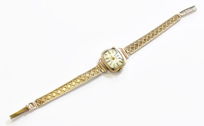 Lot 165 - A Lady's 9 Carat Gold Wristwatch, signed Accurist